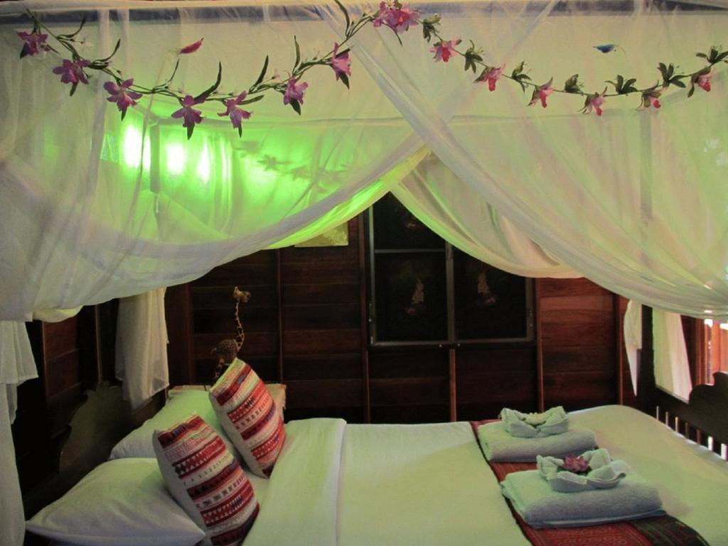 Orchid Hibiscus Guest House Sukhothai Exterior photo